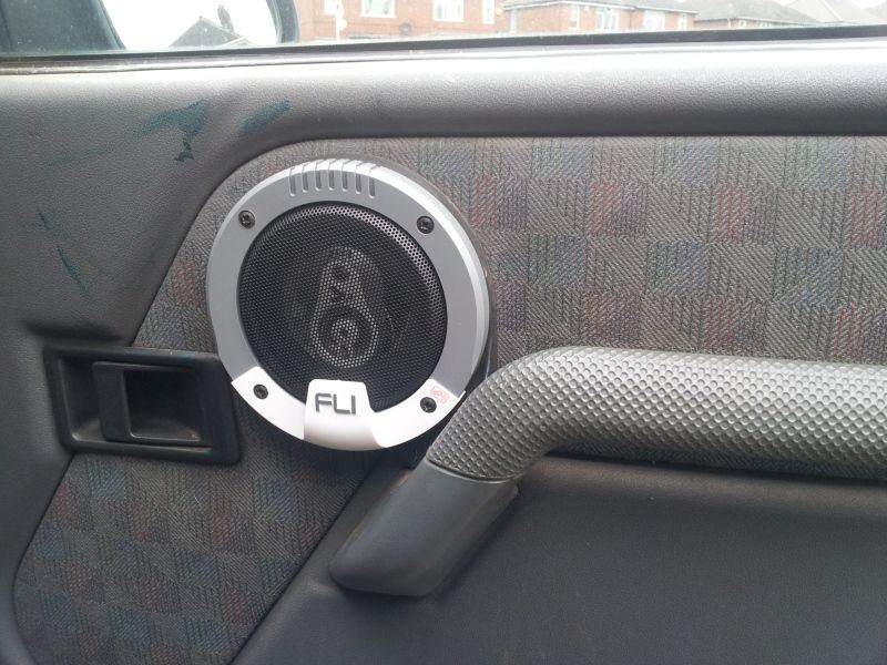 land rover discovery 2 rear door speakers